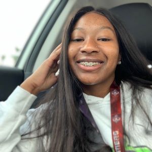 Meet your Posher, Britney